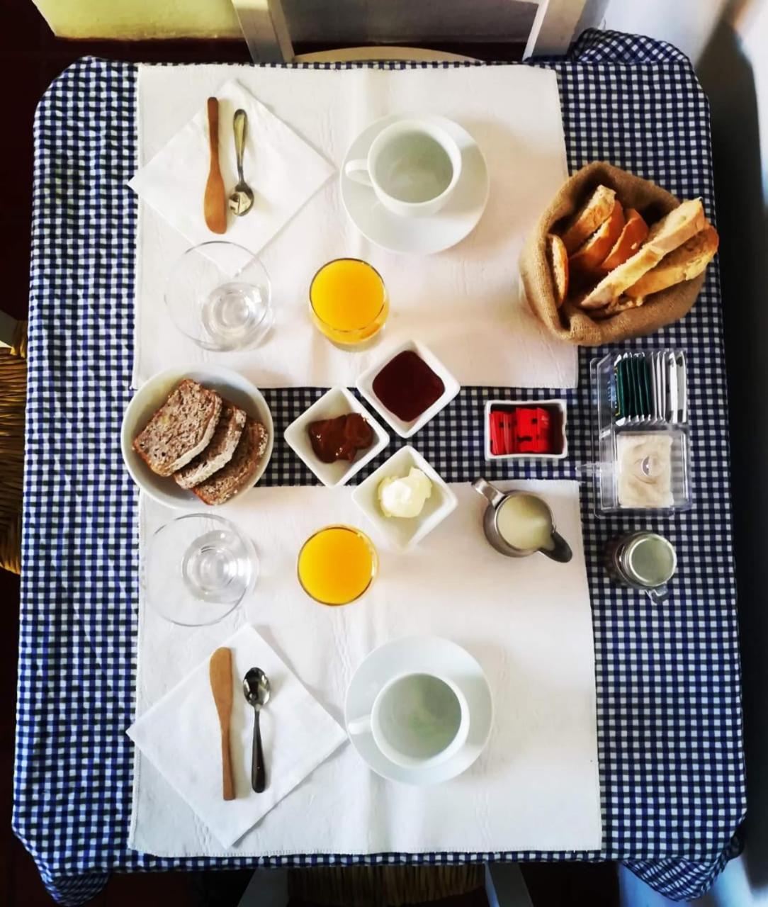 Alma De Proa Bed & Breakfast San Antonio de Areco Exterior foto